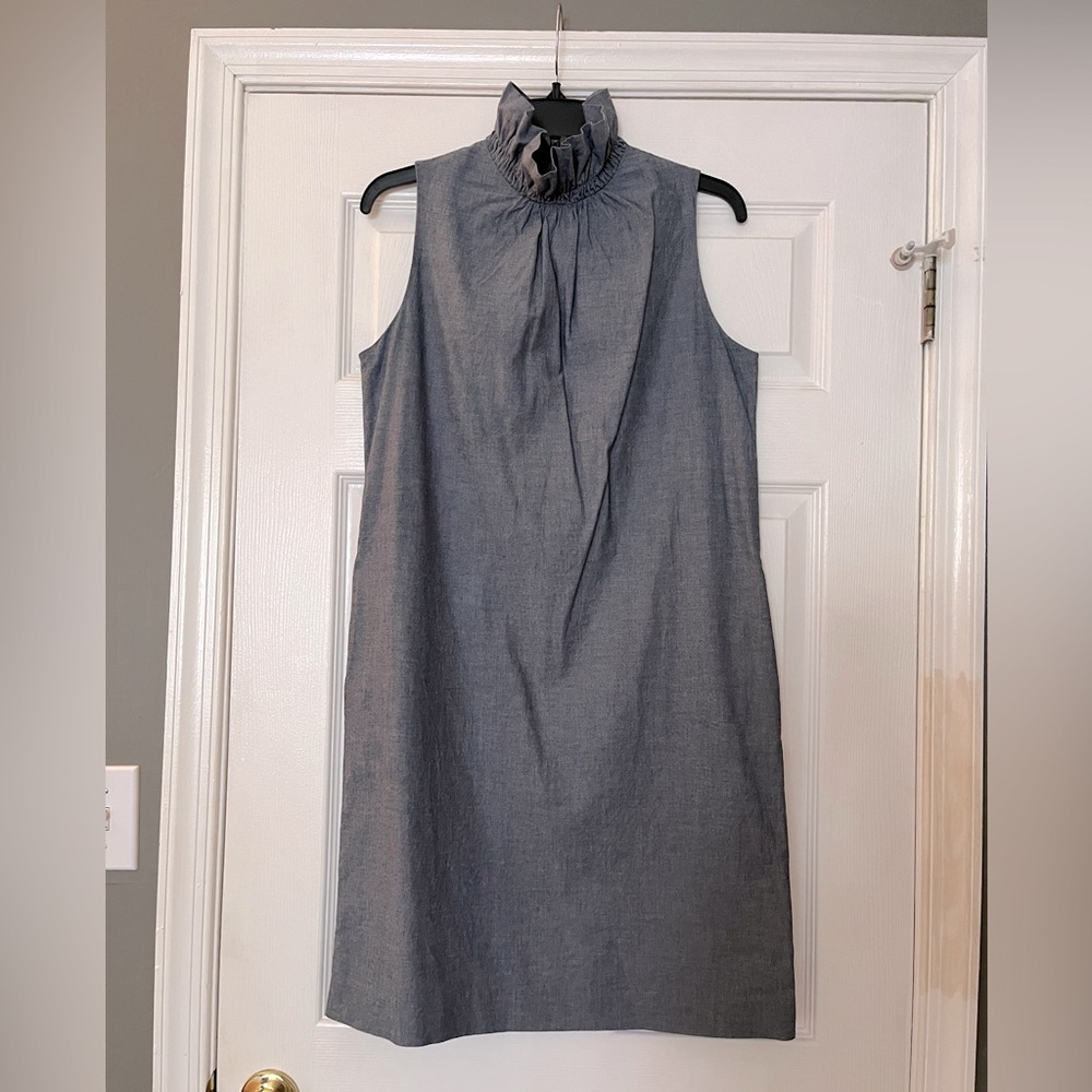 Banana Republic sleeveless chambray dress